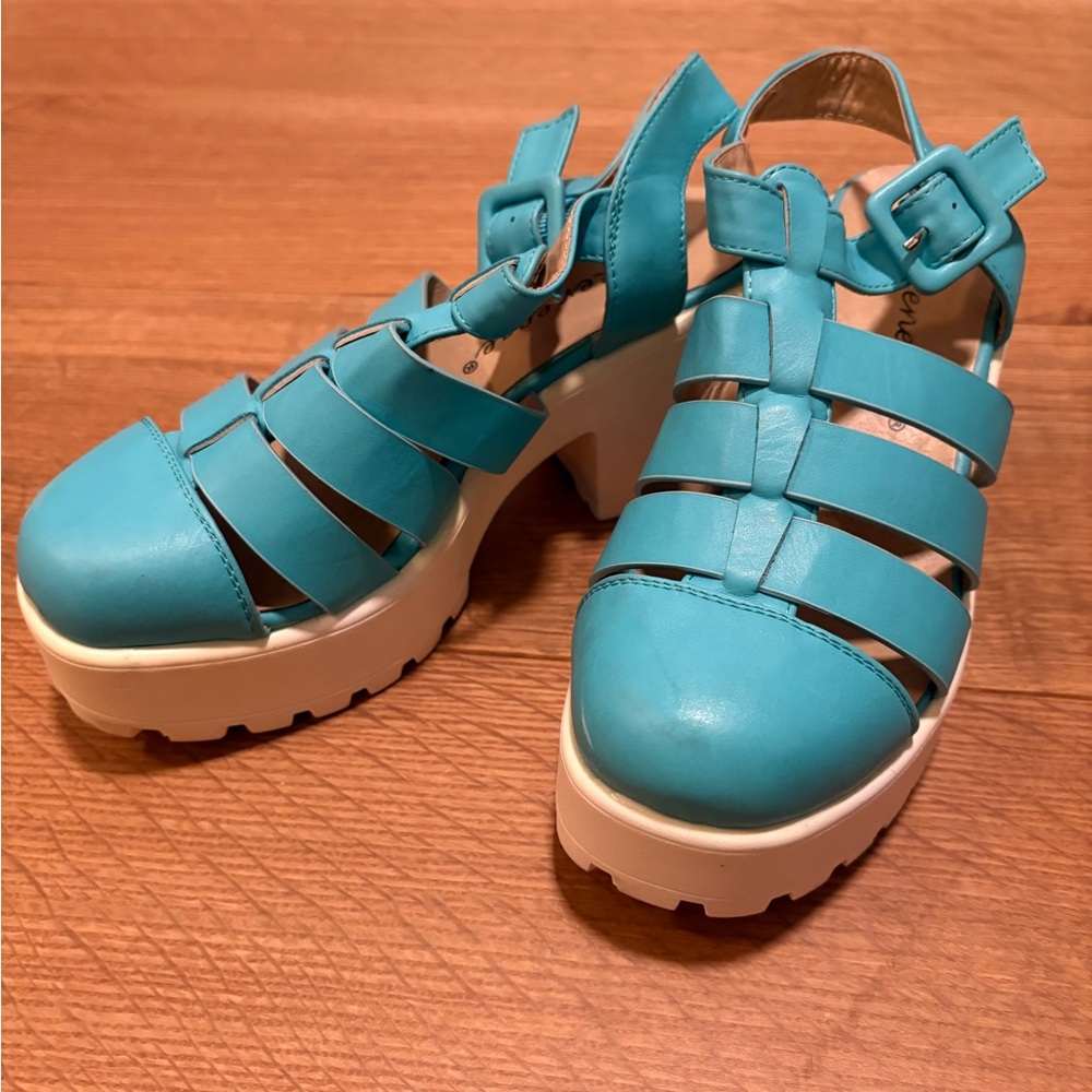 Reneeze Turquoise and White Platform Sandals
